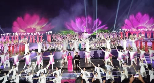 Huế khai mạc Năm Du lịch Quốc gia 2025