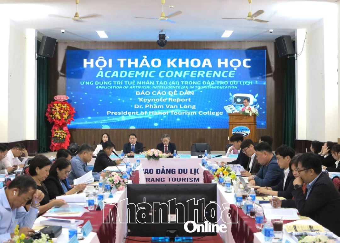 Đào tạo ngành du lịch thời AI: Thực tiễn và triển vọng