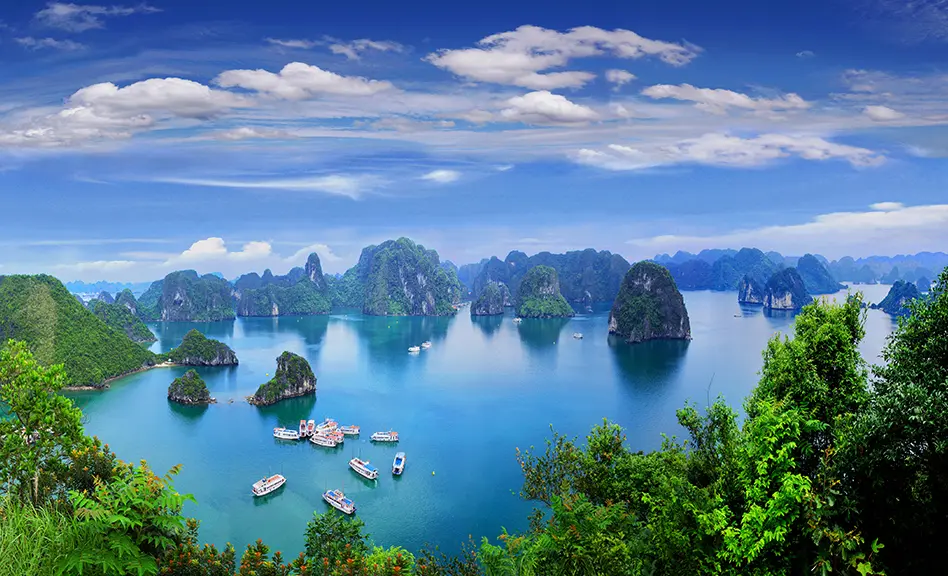 Vịnh Hạ Long lọt top 25 điểm đến đẹp nhất trên thế giới