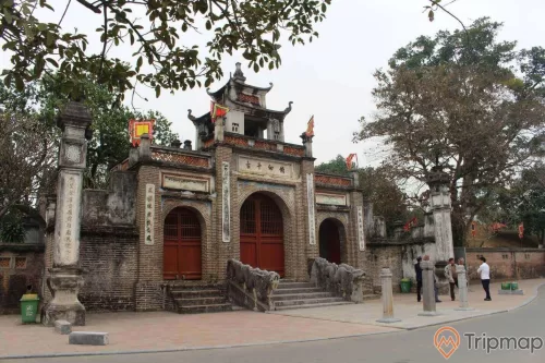 cổng thành cổ loa, chụp ban ngày, ảnh chụp ngoài trời