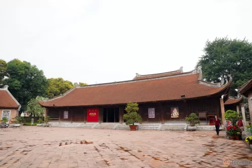 nhà mái ngói